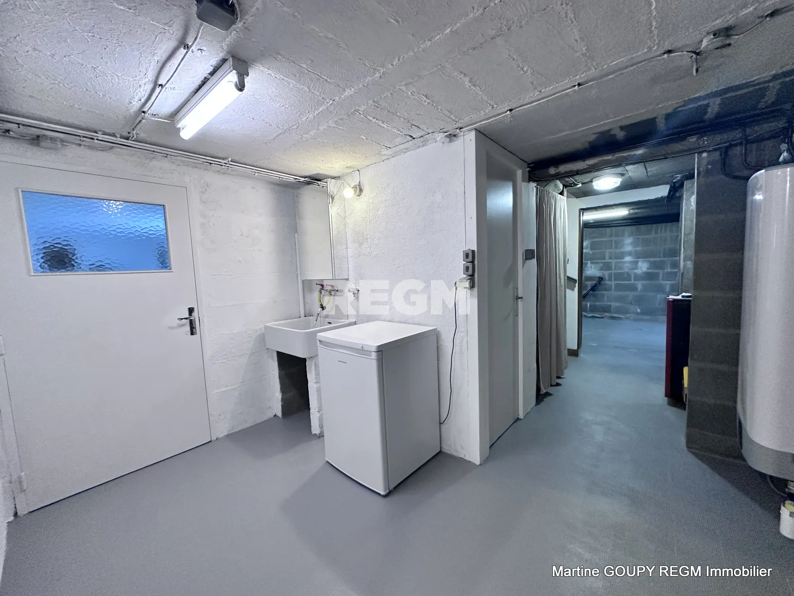 Maison à vendre à Lamotte Beuvron, 136 m² avec sous-sol aménagé et potentiel d’aménagement 