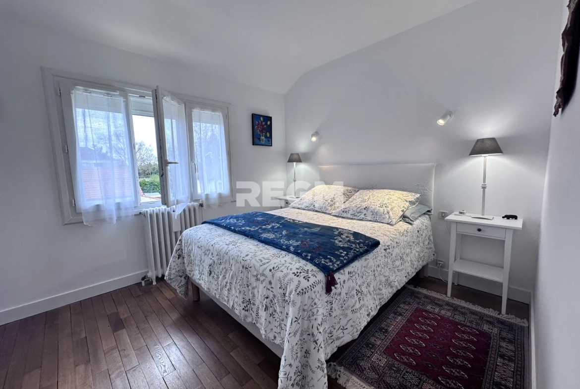 Maison à vendre à Lamotte Beuvron, 136 m² avec sous-sol aménagé et potentiel d’aménagement 