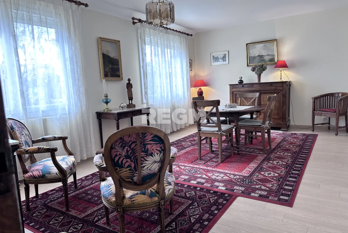 Maison à vendre à Lamotte Beuvron, 136 m² avec sous-sol aménagé et potentiel d’aménagement 