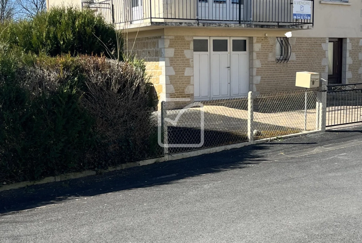 Maison 5 pièces à Objat (Corrèze) – 160 m² avec jardin et double entrée 