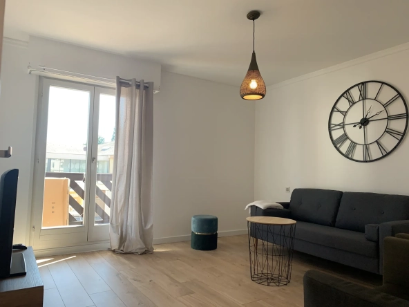 Appartement 3 pièces de 65 m² à Colmar avec balcon et garage en centre-ville