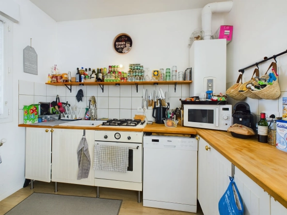 Vente d'un appartement 3 pièces avec jardin et parking à Saint-Pierre-du-Perray 
