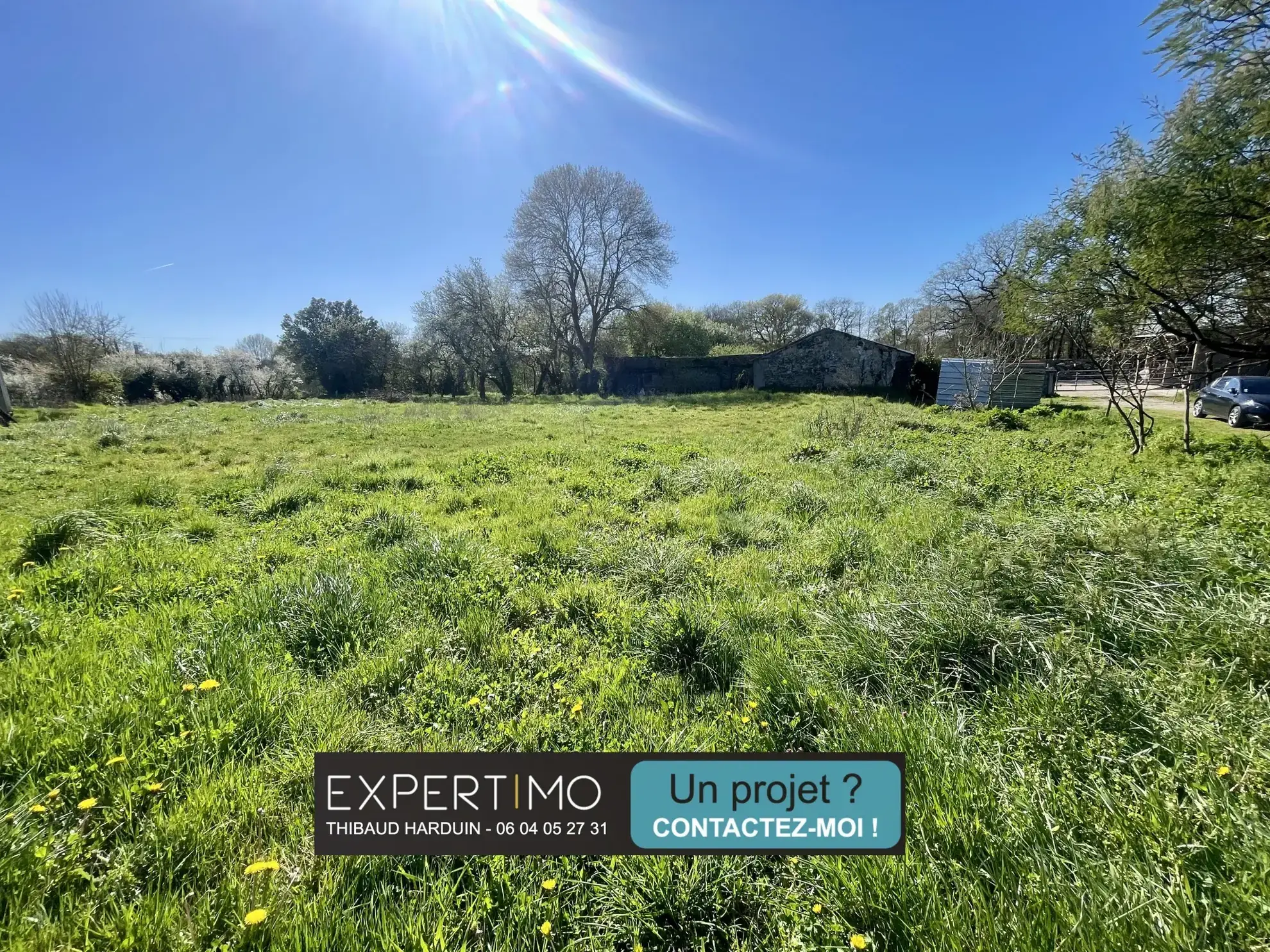 Terrain à bâtir de 843 m² à Noyeux proche Nantes - Environnement calme 