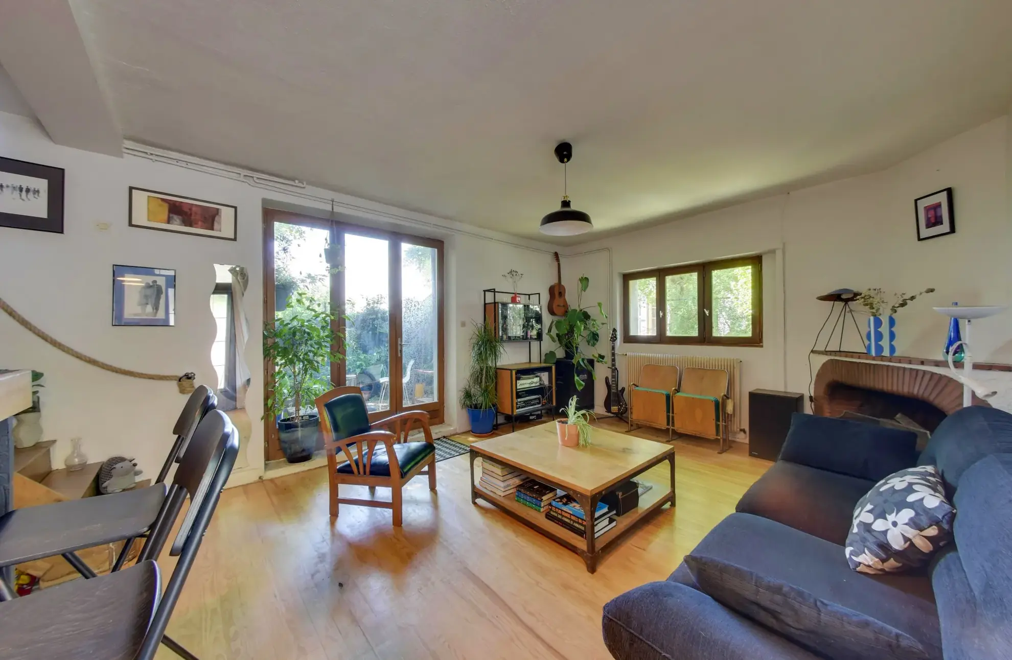 Belle maison de ville avec jardin à La Tronche, idéale pour premier achat 