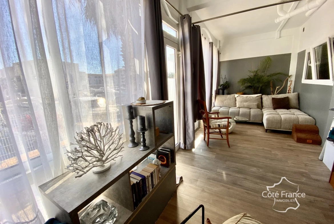 Appartement T3 de 60 m² avec vue sur la marina à Sète 