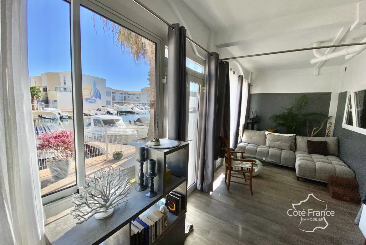 Appartement T3 de 60 m² avec vue sur la marina à Sète 