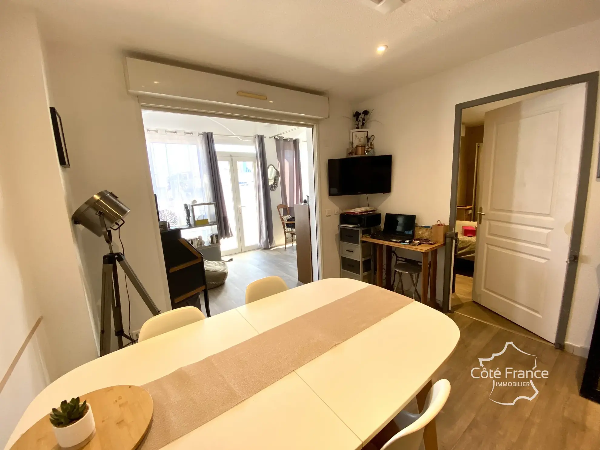 Appartement T3 de 60 m² avec vue sur la marina à Sète 