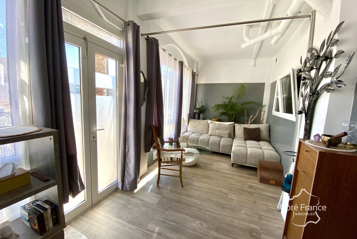 Appartement T3 de 60 m² avec vue sur la marina à Sète 
