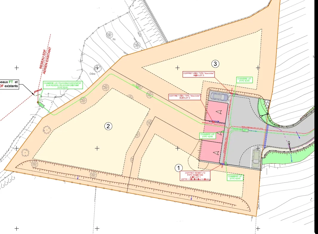 Terrain constructible de 757 m² à Cuers avec jolie vue 