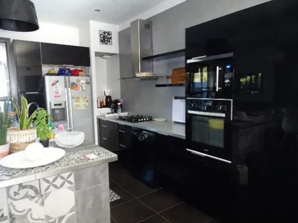 Maison T5 à Montpellier avec jardin et terrasse – Achat aux enchères avec Axion 