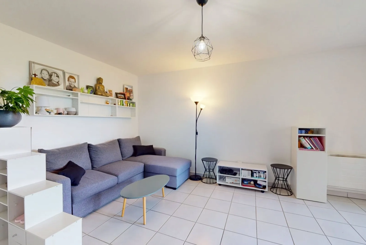 Appartement T2 avec terrasse et parking à Croix Daurade, Toulouse 