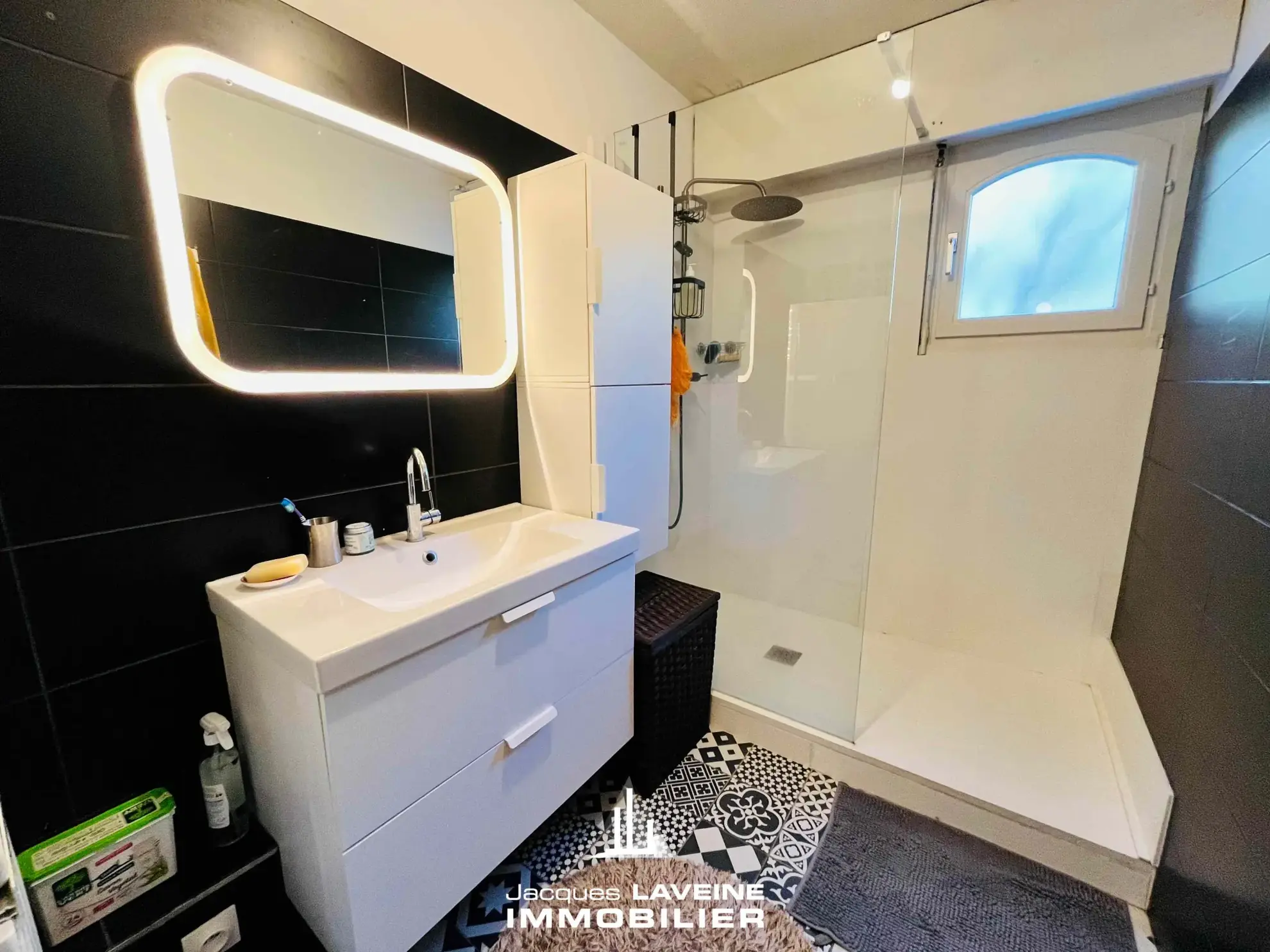 Appartement 4 pièces à Metz avec parking en centre-ville 