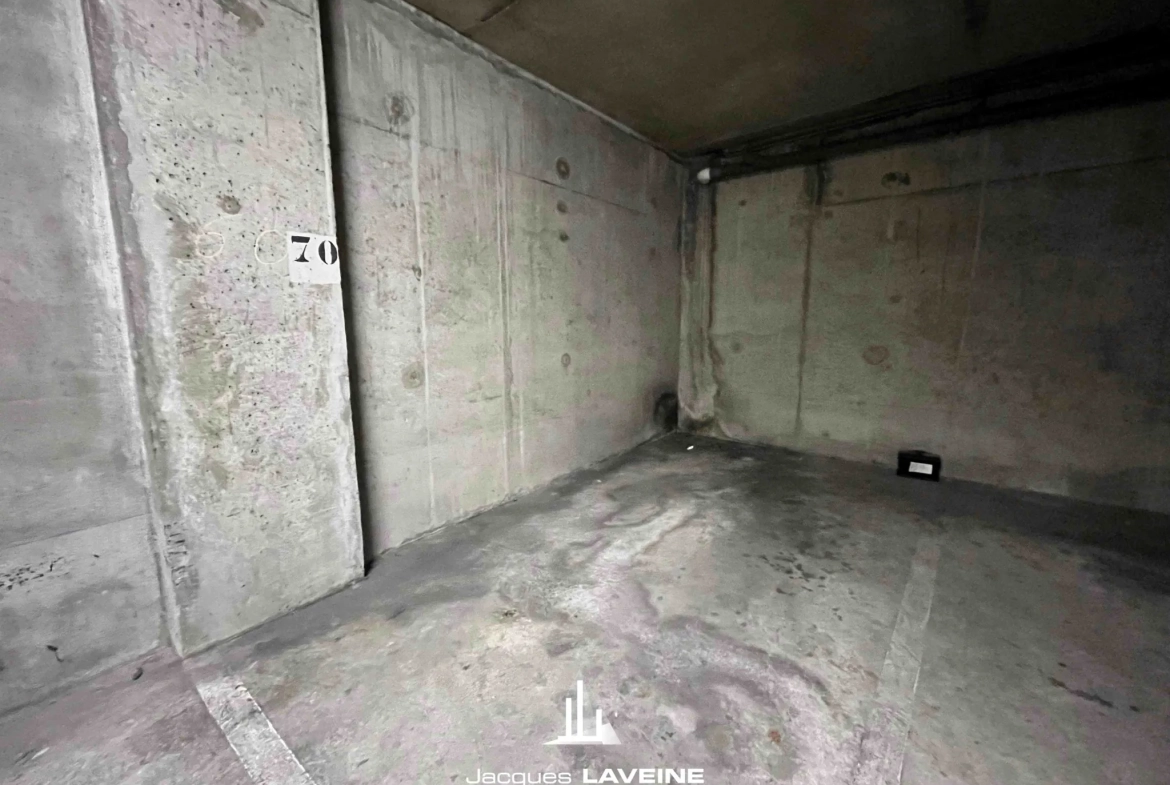 Appartement 4 pièces à Metz avec parking en centre-ville 