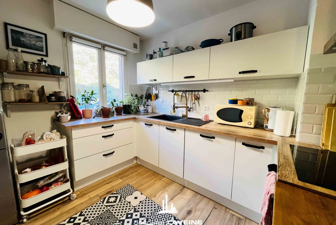 Appartement 4 pièces à Metz avec parking en centre-ville 