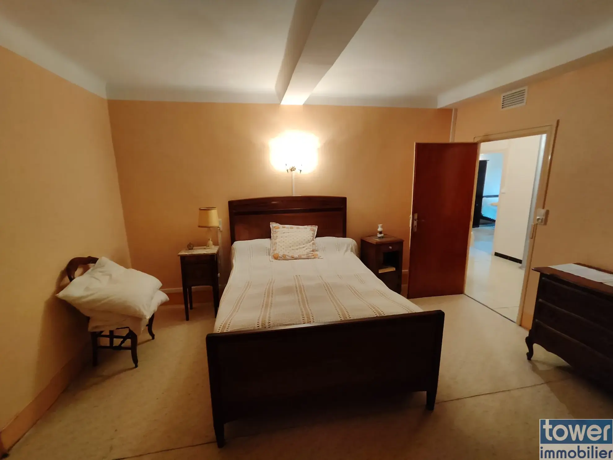 Maison de 120 m² avec grand potentiel et garage à Saint-Laurent-de-la-Cabrerisse 