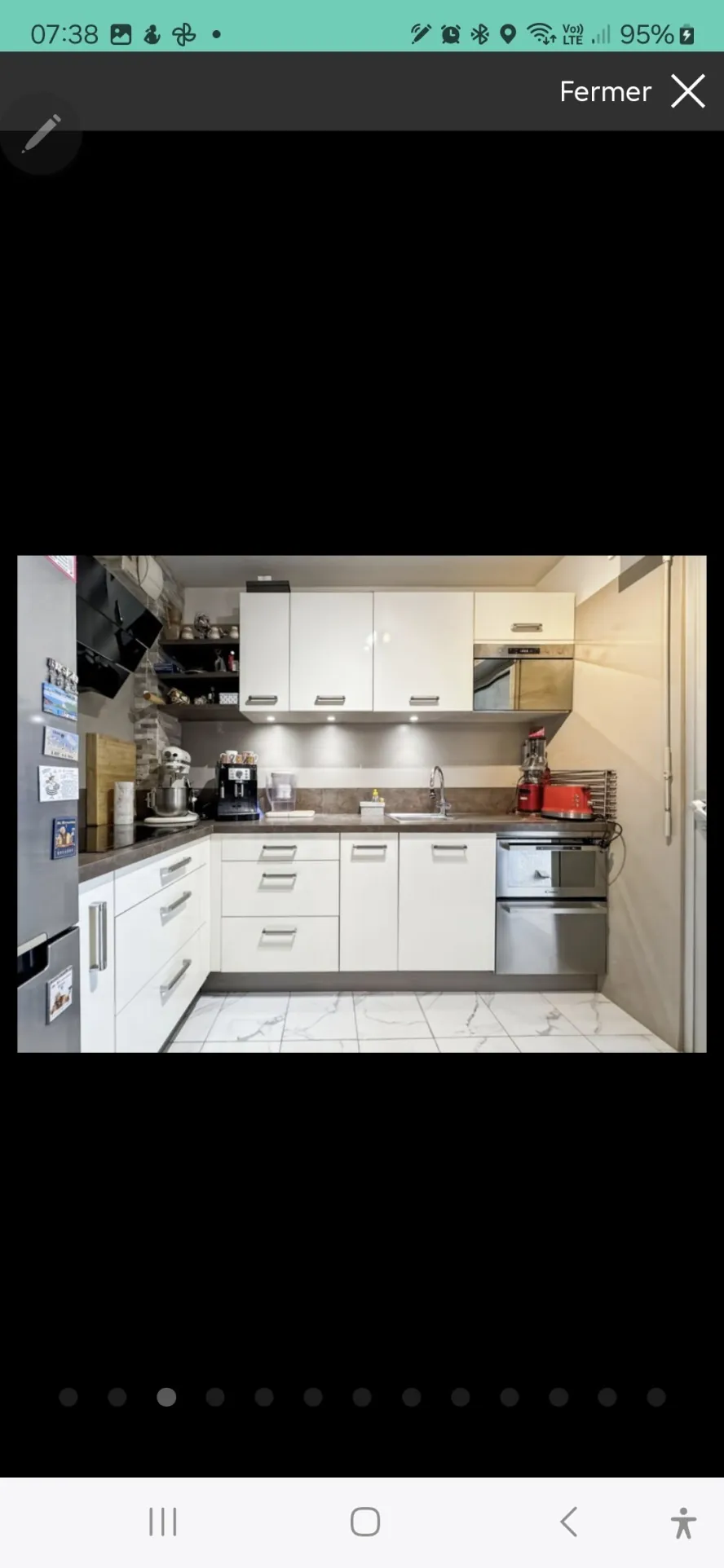 Appartement 2 pièces à vendre à Saint-Raphaël avec garage et loggia, parfait pour investisseur ou résidentiel 