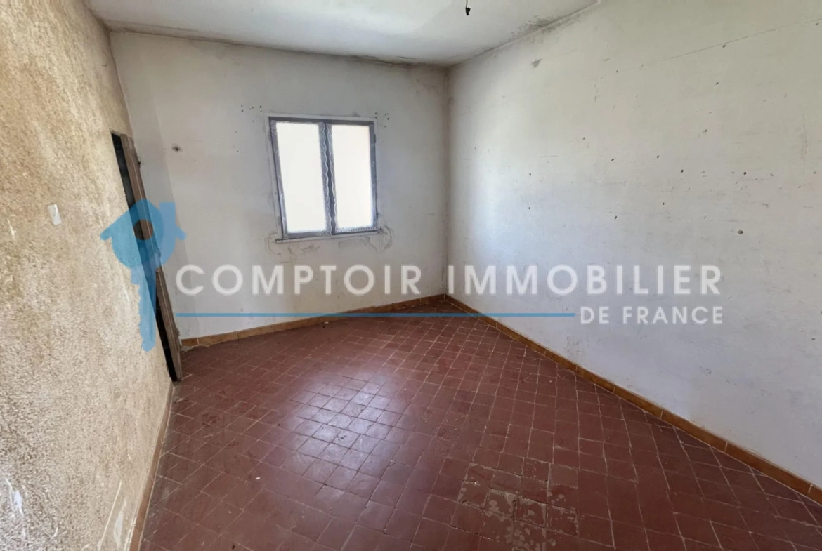 Maison à vendre de 200 m² avec appartement indépendant à Carpentras 