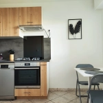 Appartement 2 pièces rénové de 50 m2 à Mérignac avec parking