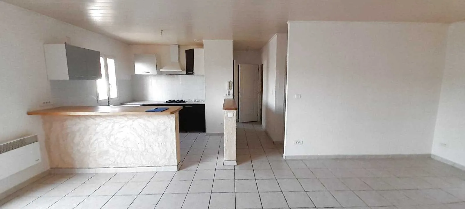 Achat maison 71 m² avec jardin à Caumont-sur-Durance, vue colline 