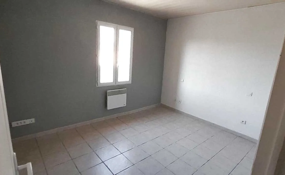 Achat maison 71 m² avec jardin à Caumont-sur-Durance, vue colline 