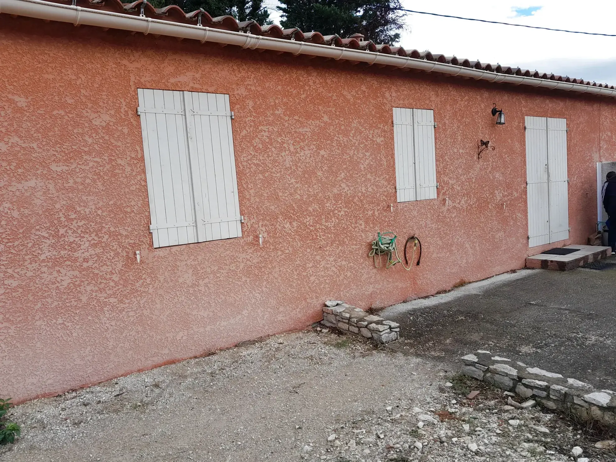 Achat maison 71 m² avec jardin à Caumont-sur-Durance, vue colline 