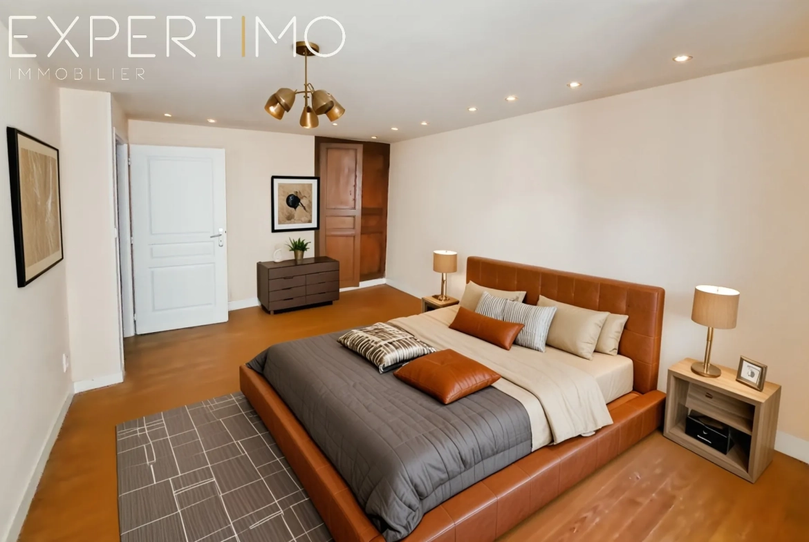 Maison à vendre de 75 m² avec cour et fournil à Lisle - Secteur Tocane 
