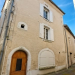 Maison à vendre de 75 m² avec cour et fournil à Lisle - Secteur Tocane