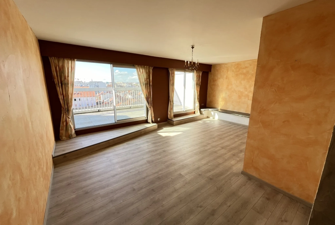 Appartement avec terrasse et garage à Vichy – 85 m², 2 chambres, exposition sud 