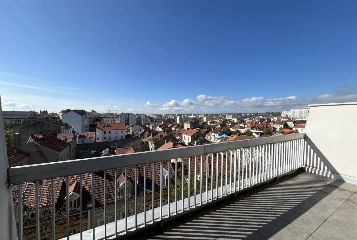 Appartement avec terrasse et garage à Vichy – 85 m², 2 chambres, exposition sud 