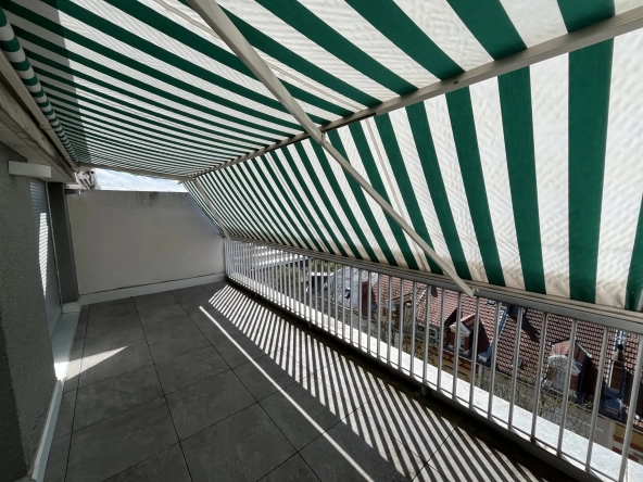 Appartement avec terrasse et garage à Vichy – 85 m², 2 chambres, exposition sud 