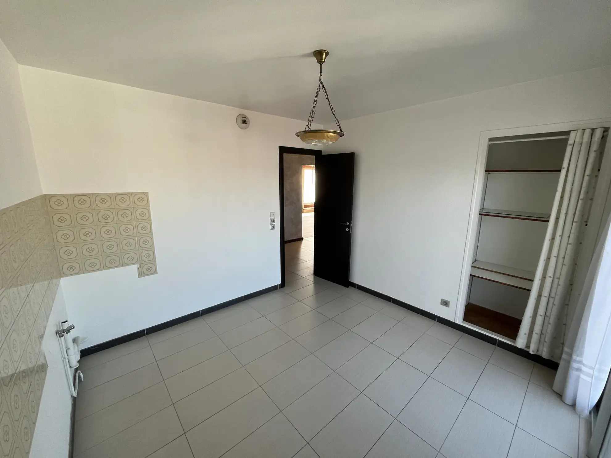 Appartement avec terrasse et garage à Vichy – 85 m², 2 chambres, exposition sud 