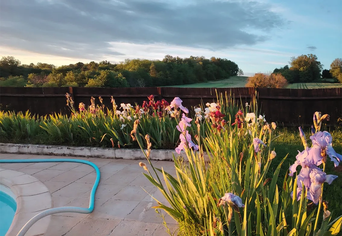 Maison en pierre avec piscine à Masclat – 4 pièces, terrain 2200 m² 