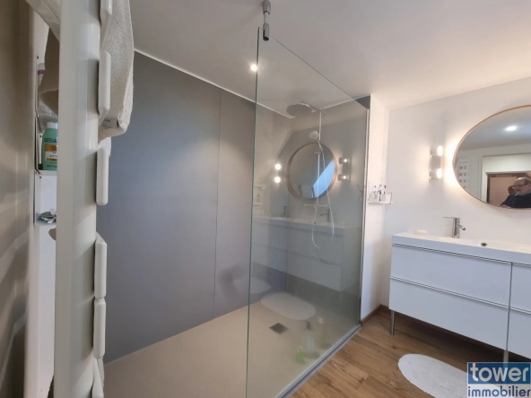 À vendre propriété isolée de 3,4 ha avec maison de 140 m² et dépendance à Cros 