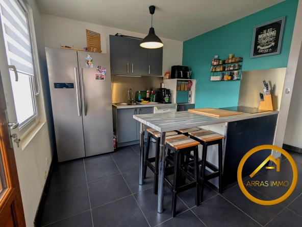 À vendre maison de 70 m² à Avion, proche commodités avec garage et panneaux solaires