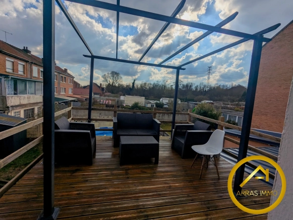 À vendre maison de 70 m² à Avion, proche commodités avec garage et panneaux solaires 