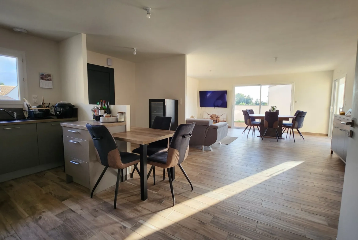 Maison moderne construite en 2023 avec 3 chambres et grand garage à Saint Aubin la plaine 