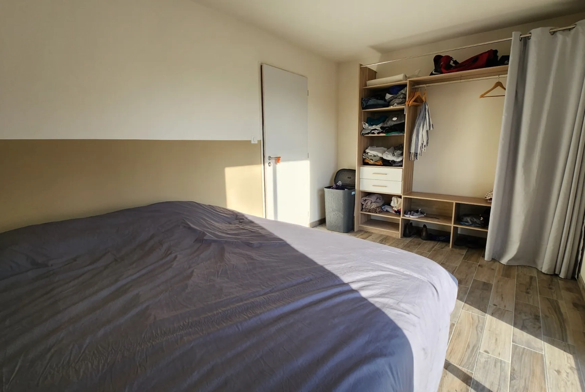 Maison moderne construite en 2023 avec 3 chambres et grand garage à Saint Aubin la plaine 