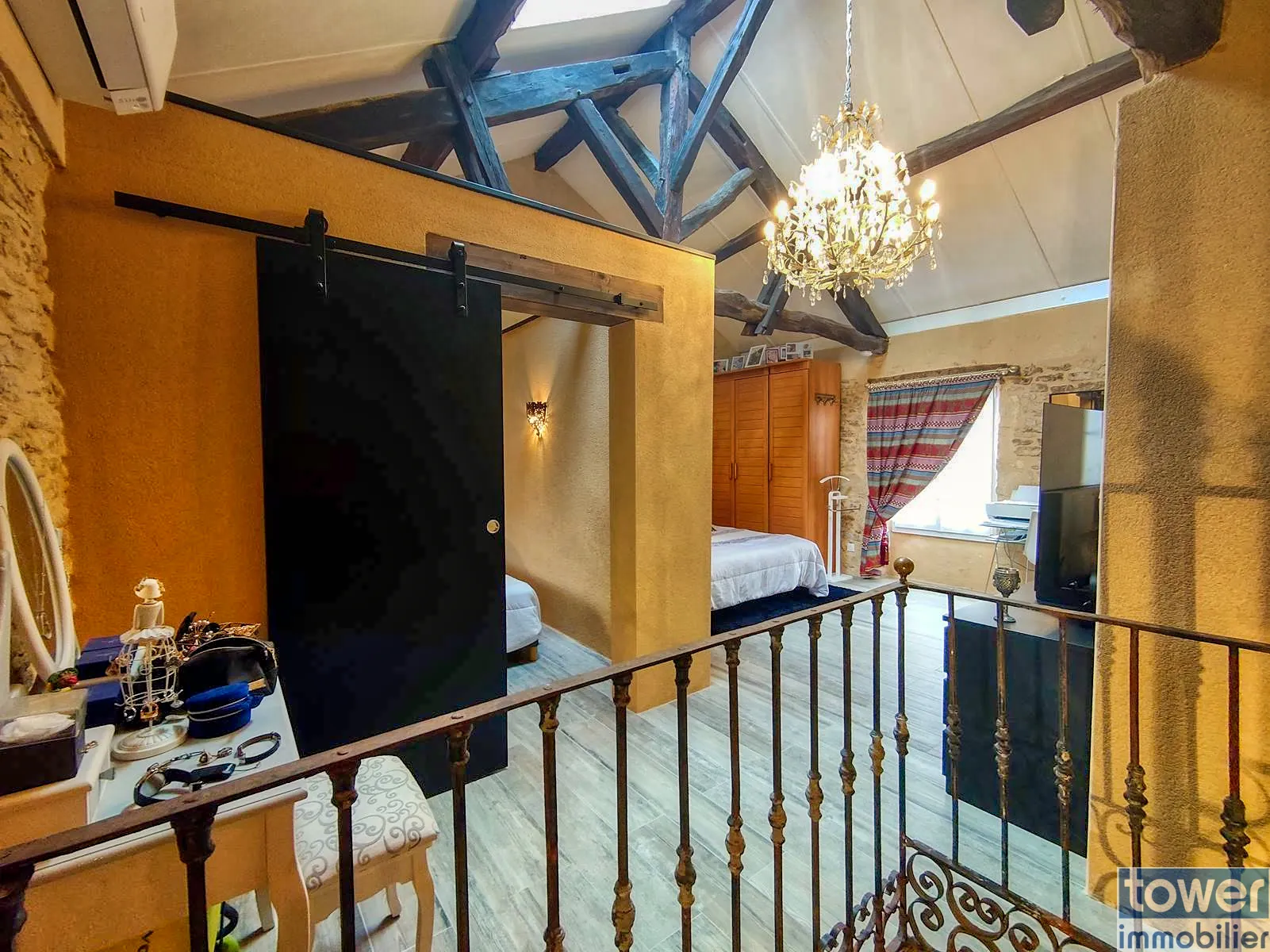 Maison de village rénovée à Villefranche du Périgord - 74 m² avec jardin et terrasse 