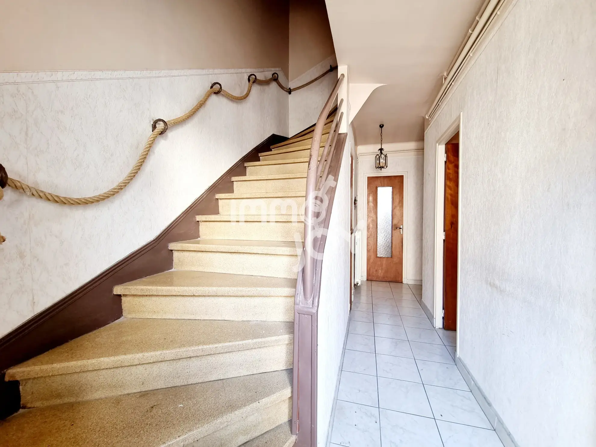 Belle maison familiale à Béziers avec jardin et garage proche du collège 