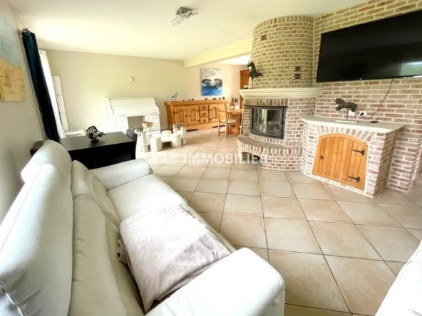 Maison 3 chambres avec jardin de 1600m² à Château-Thierry, calme et prestations haut de gamme 
