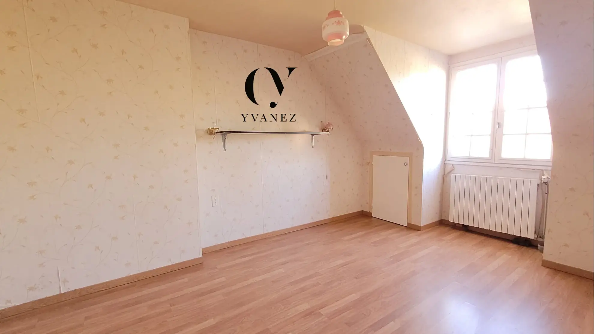 Maison à rénover de 110 m² avec terrain de 477 m² à Châteaugiron 