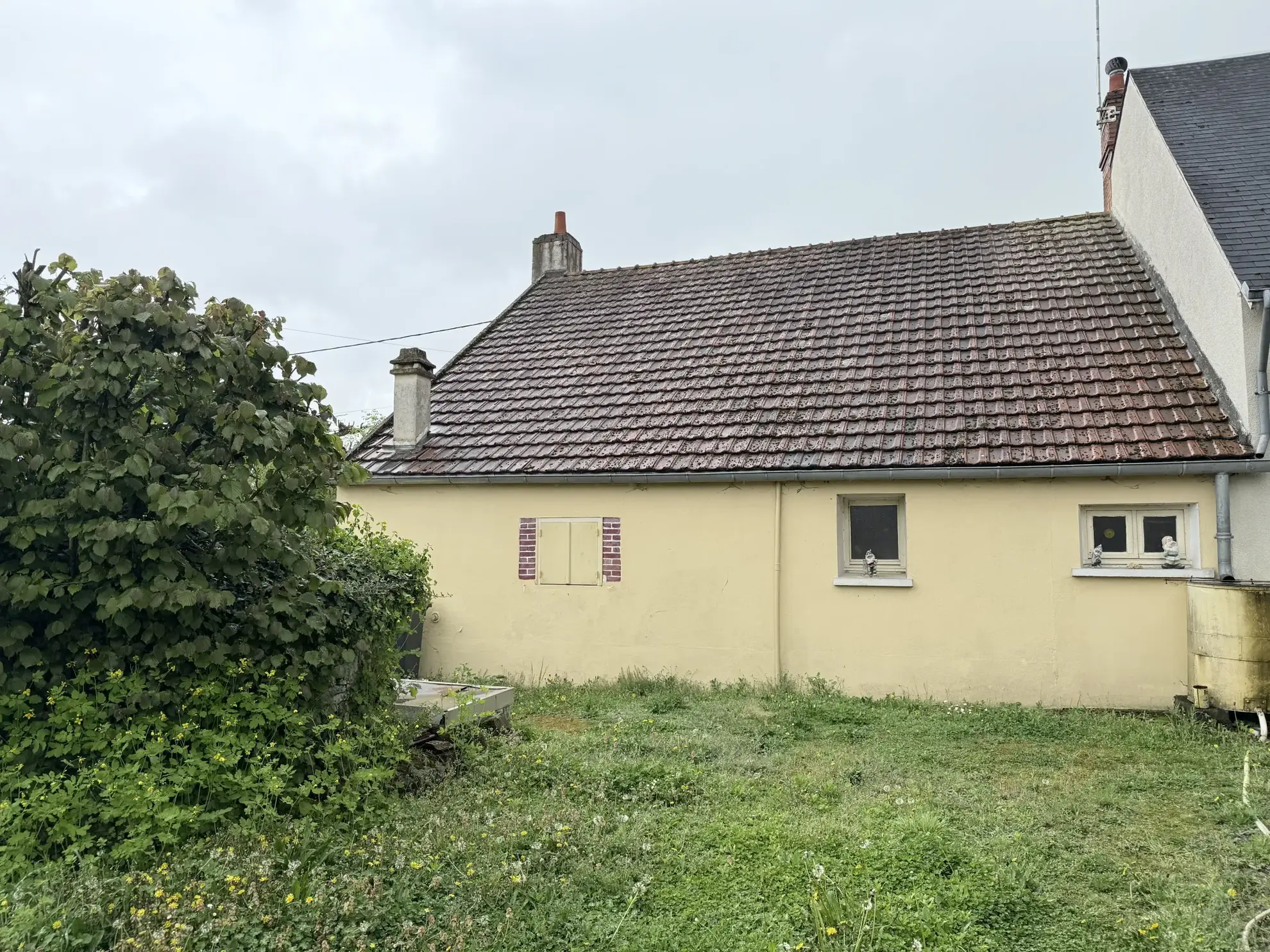 Maison à Mereau Nord 85 m² avec dépendances et terrain de 854 m² 