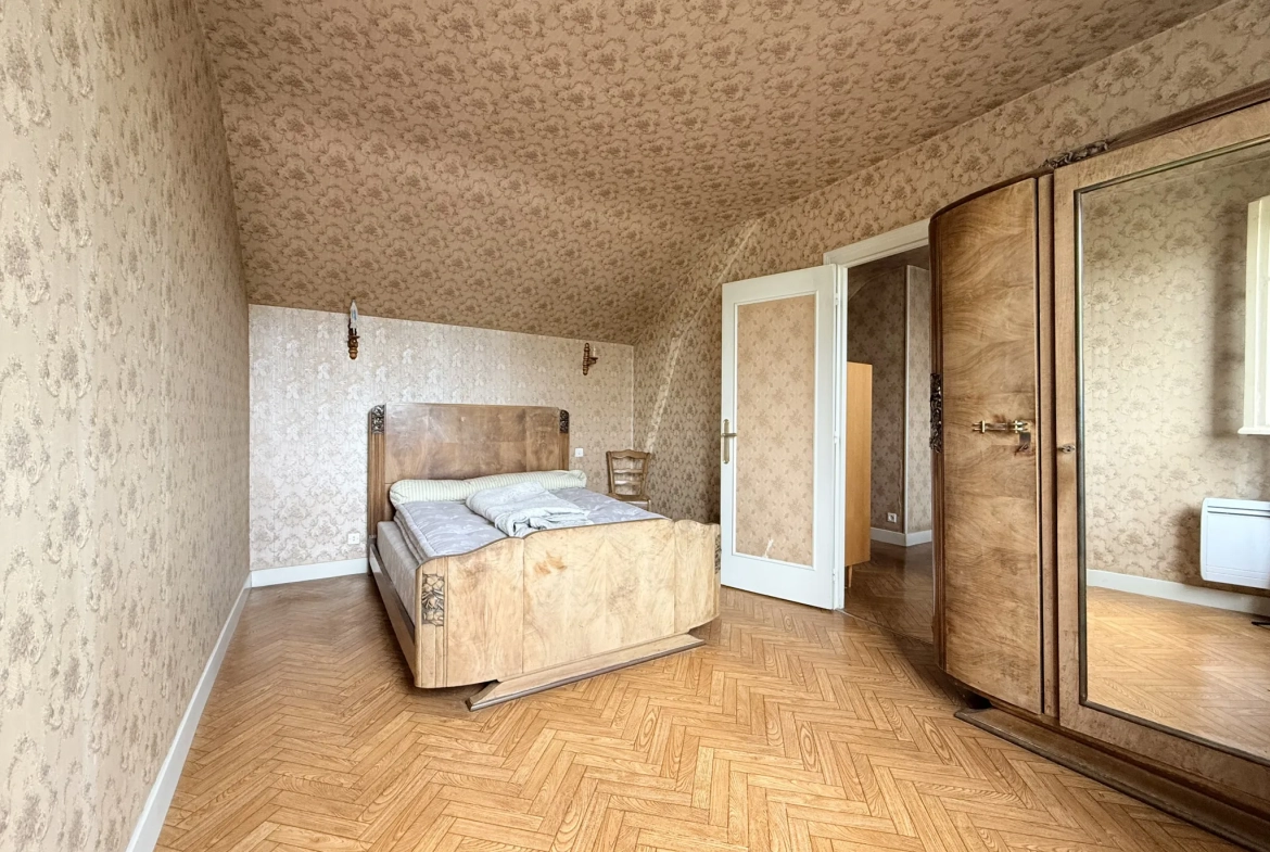 Maison à Mereau Nord 85 m² avec dépendances et terrain de 854 m² 