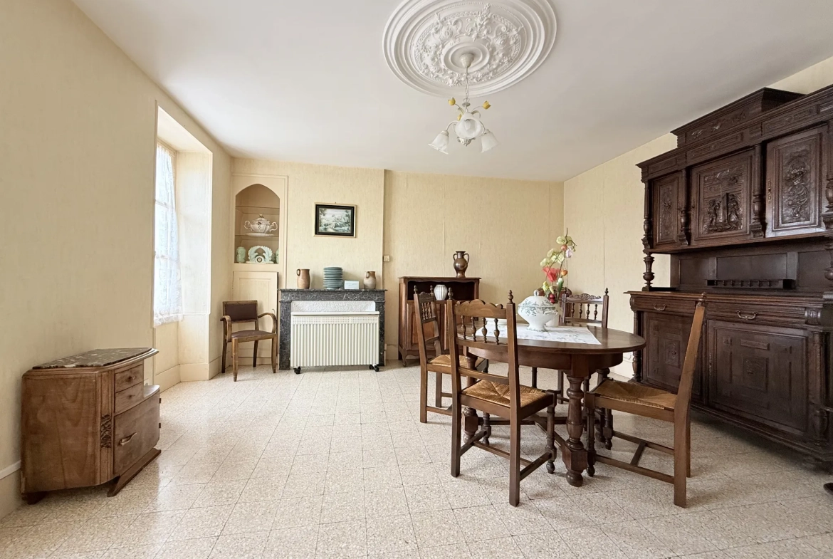 Maison à Mereau Nord 85 m² avec dépendances et terrain de 854 m² 