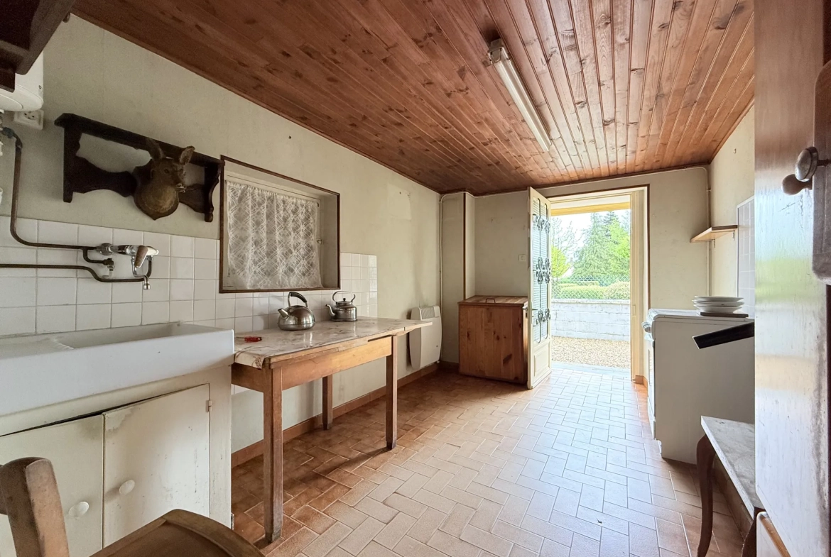 Maison à Mereau Nord 85 m² avec dépendances et terrain de 854 m² 