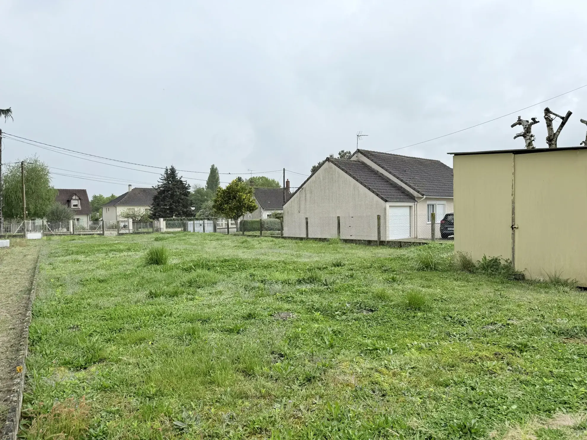 Maison à Mereau Nord 85 m² avec dépendances et terrain de 854 m² 