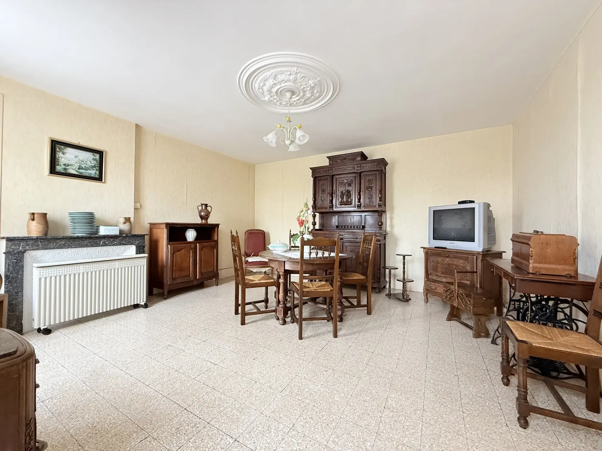 Maison à Mereau Nord 85 m² avec dépendances et terrain de 854 m² 
