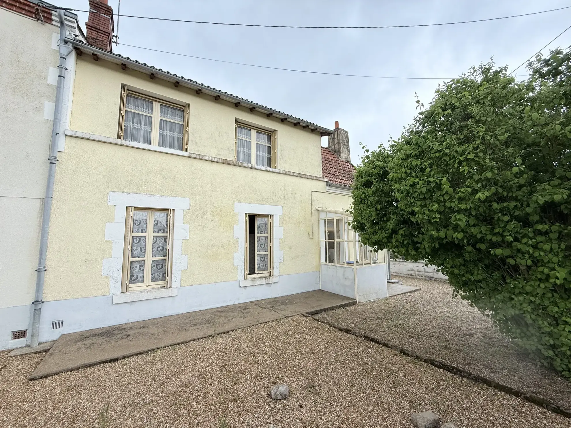 Maison à Mereau Nord 85 m² avec dépendances et terrain de 854 m² 