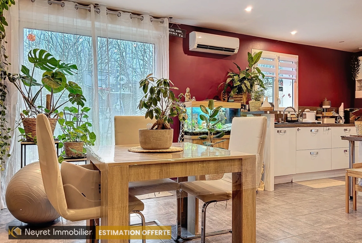 Maison mitoyenne type 4 avec garage et jardin à Mions 