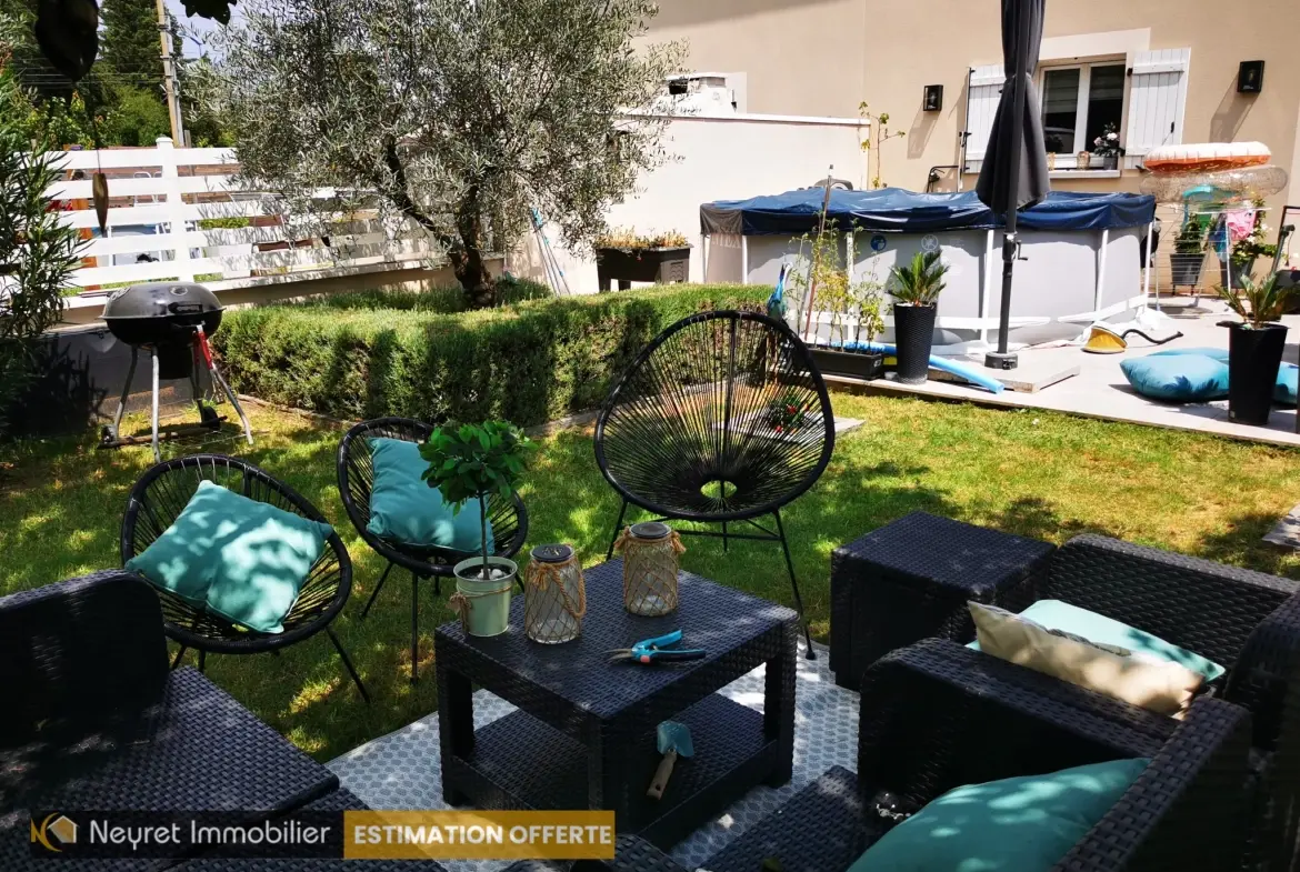 Maison mitoyenne type 4 avec garage et jardin à Mions 